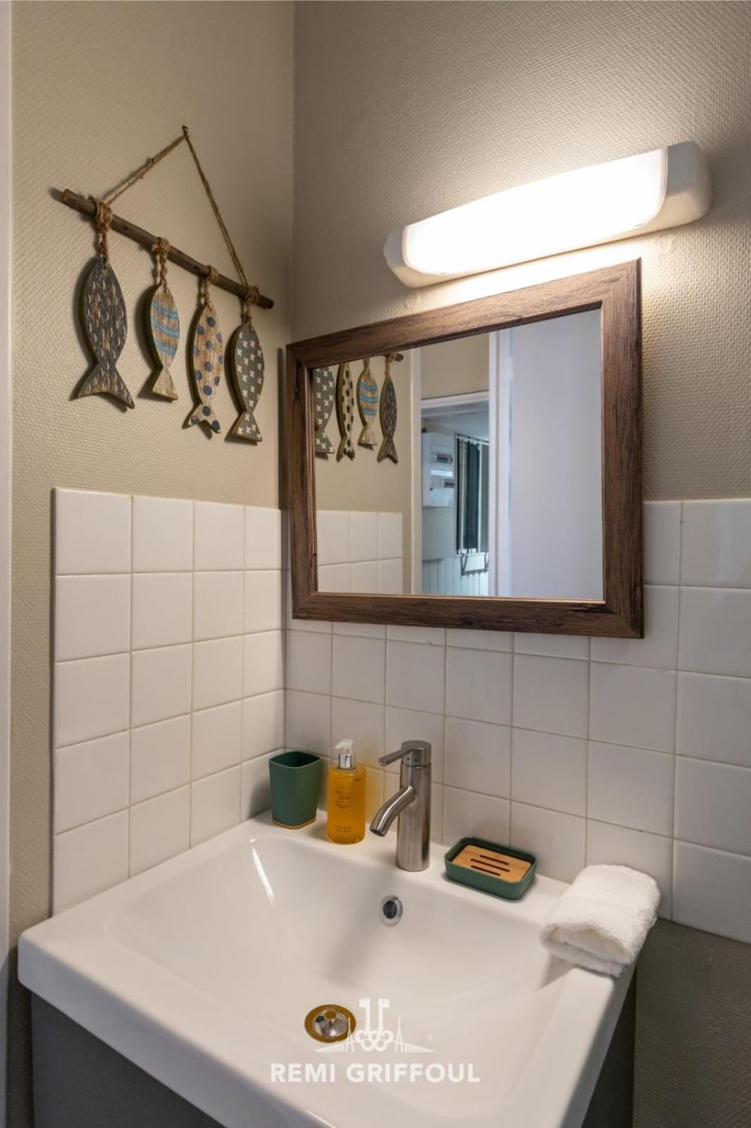 Emeraude Cozy Nest 3 Heart Of Historic District 2 Guests Honfleur Exteriör bild